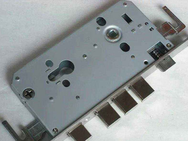 巴中市24小时上门开锁公司